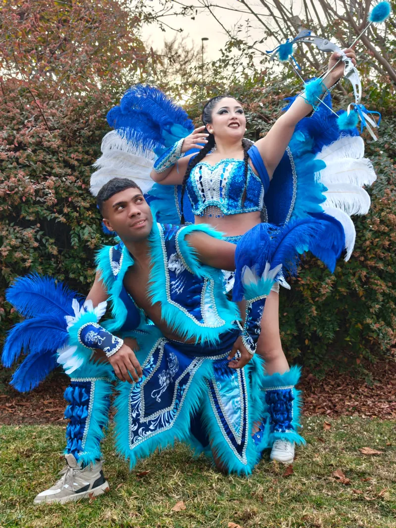 Traje de Tobas color azul